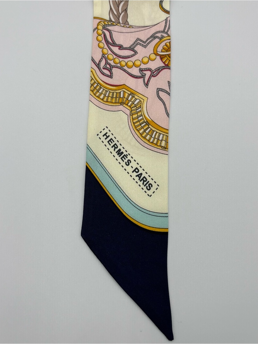Hermes Grand Apparat Twilly Silk Scarf Ivoire Marine Rose Navy Pink Equestrian - Picture 4 of 6